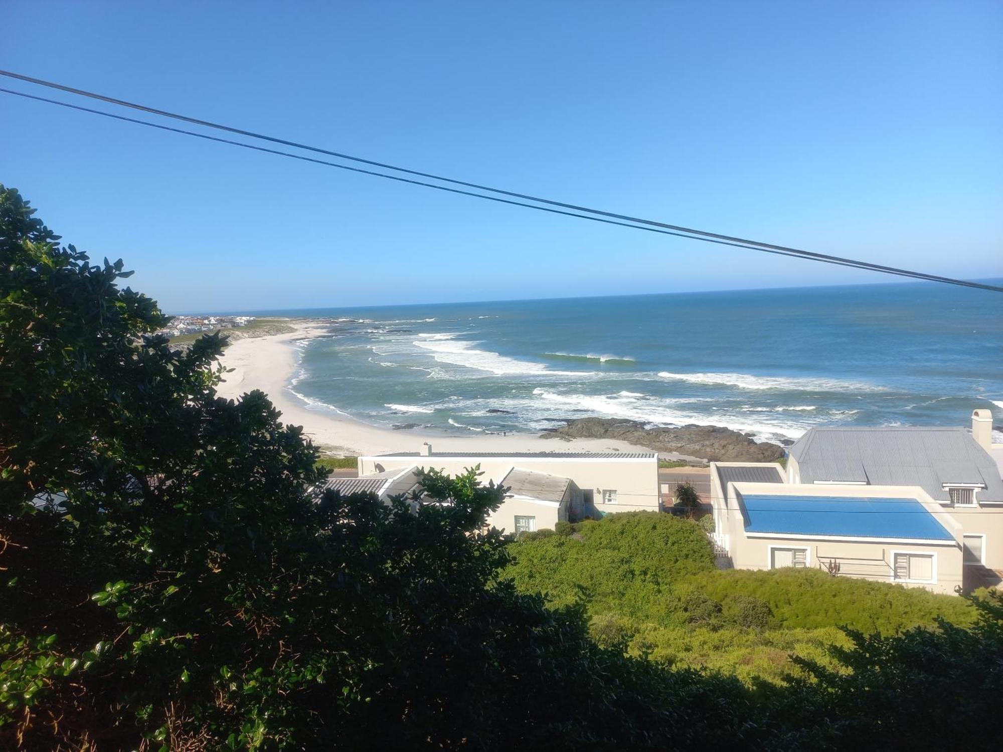 Swept Away Guesthouse - No-Loadshedding Yzerfontein Exterior photo